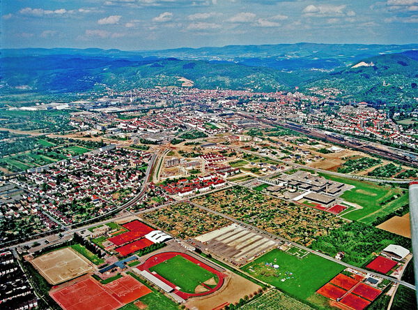 1. Abschnitt der Stadion-Erweiterung (Luftbild) 1. Abschnitt der Stadion-Erweiterung (Luftbild)