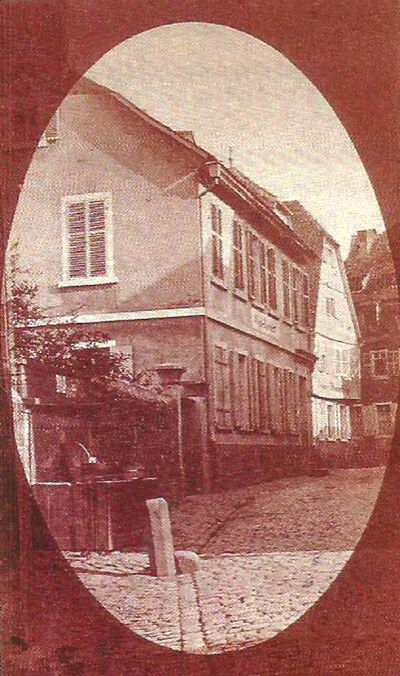 Loewenapotheke_03 Winzerhaus am Steinweg (Bild um 1880)