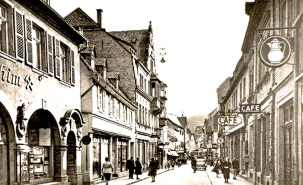 Hauptstraße 79. Hier eröffnete Robert Lipsky 1928 eine Wohlwert-Verkaufsstelle.